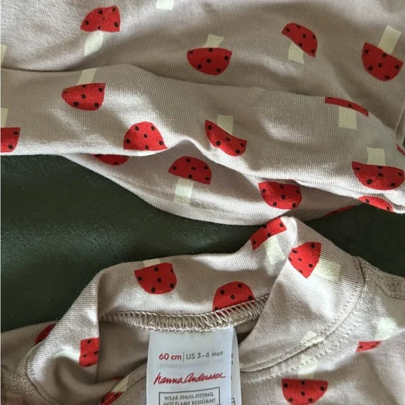 2 Hanna Andersson PJs with hats
